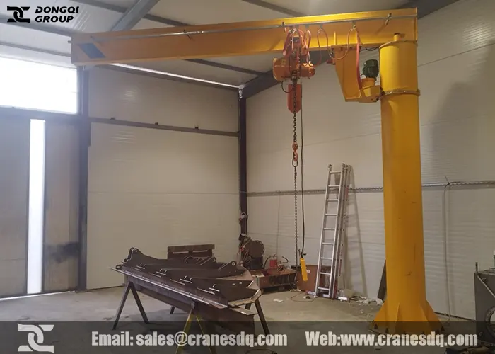 pillar mounted jib cane for sale in uae